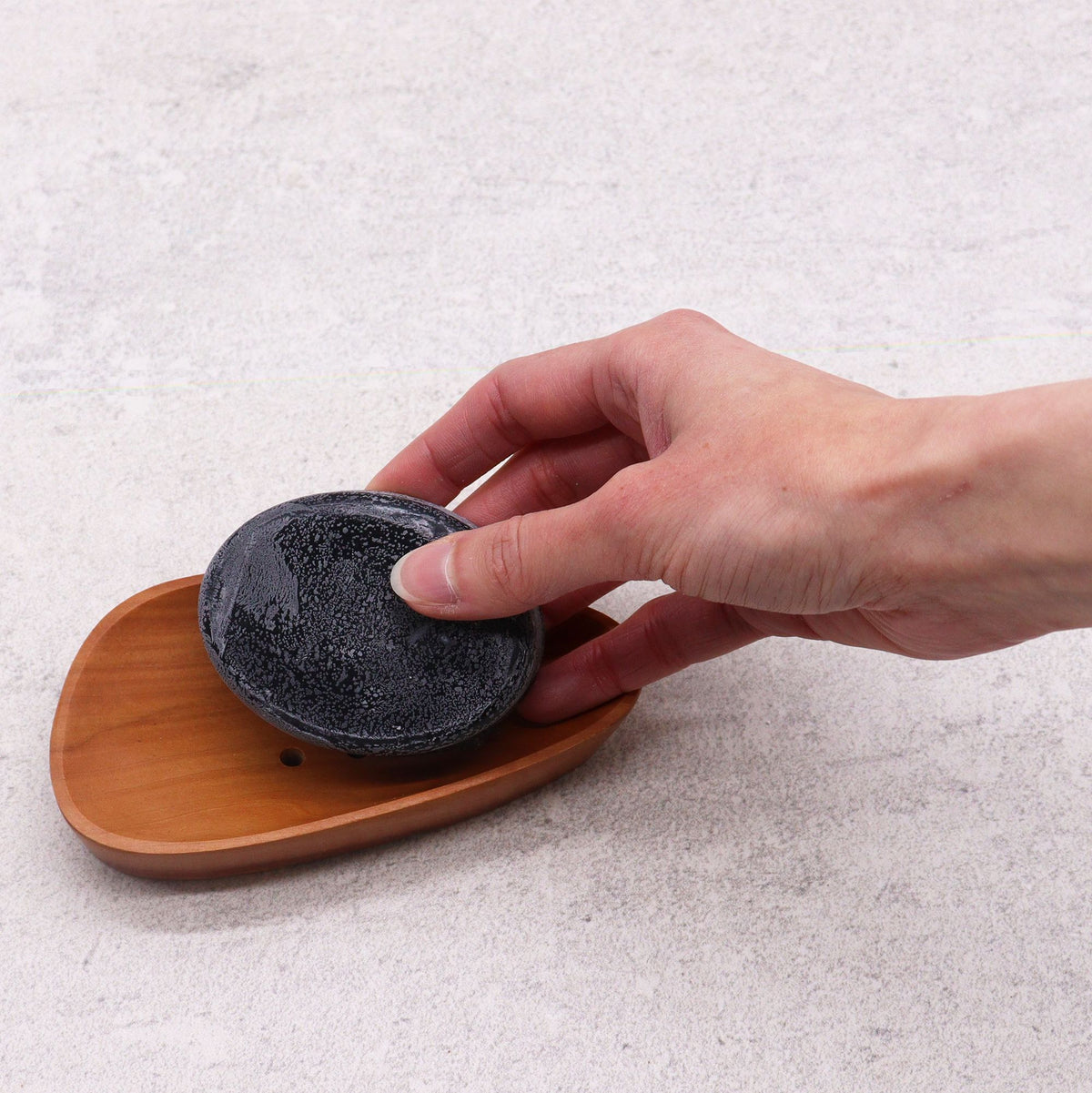 Pebble Shape Mahogany-Style Soap Dish – view 2