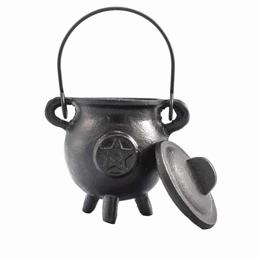 Cast Iron Cauldron with Pentagram 6.5x13cm – view 3