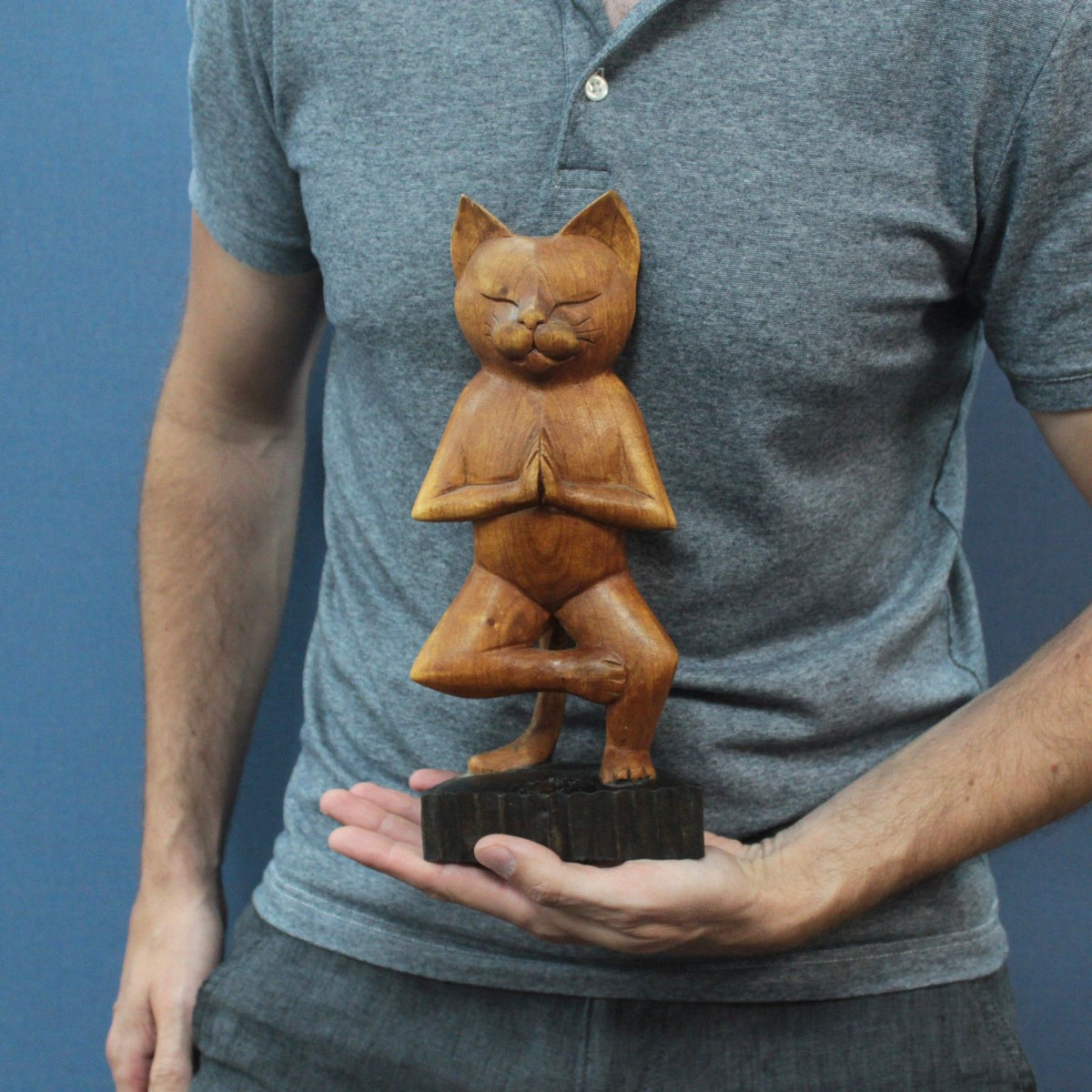 Hand-Carved Yoga Cat Statue - One Leg Pose, Suar Wood – view 2