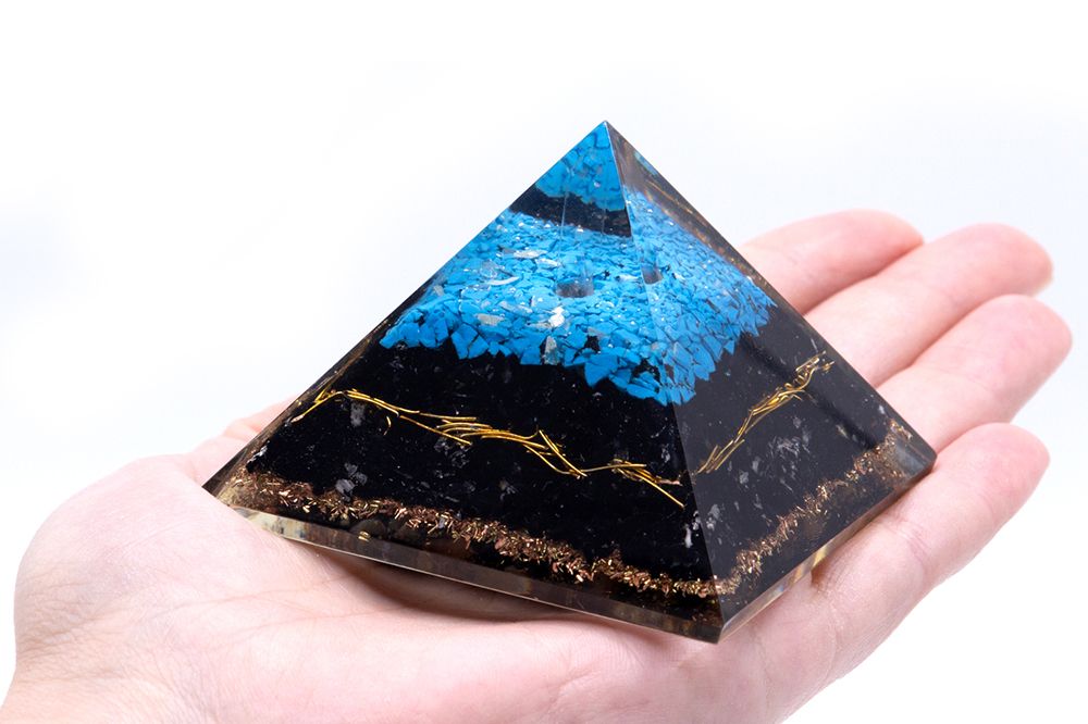 Orgonite Pyramid - Turquoise and Black Tourmaline - 70mm – view 2