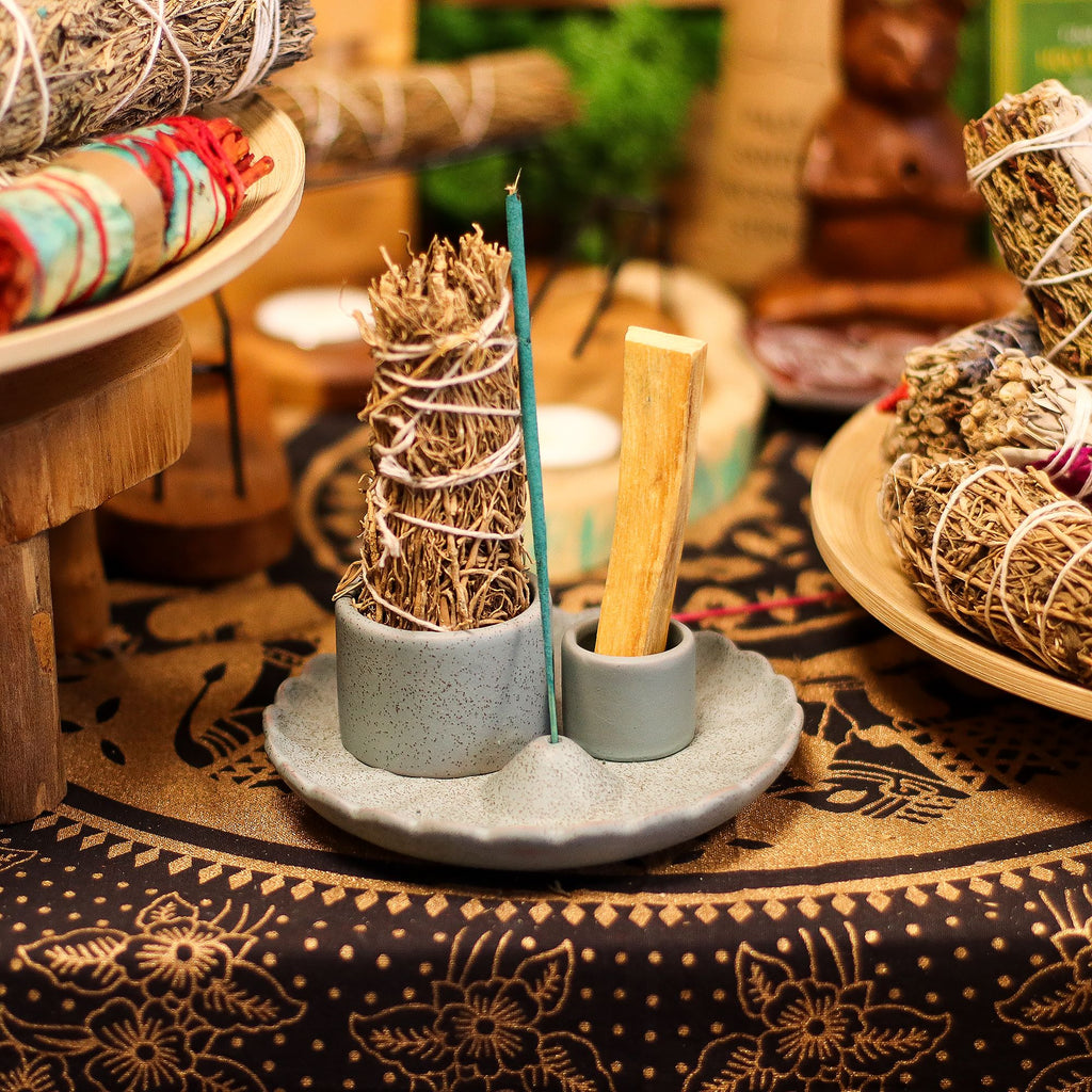 Ceramic Palo Santo & Smudge Holder, Lotus Flower, Blue