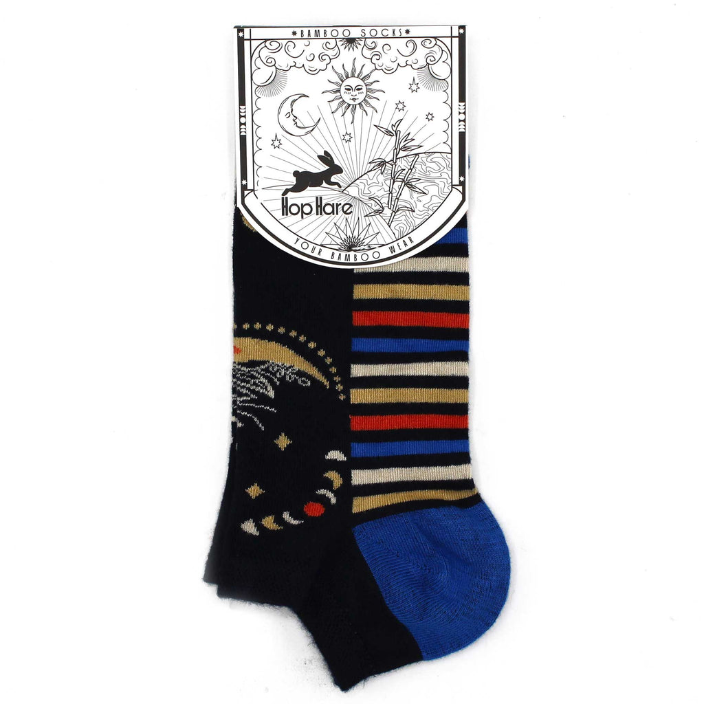 Hop Hare Bamboo Low Trainer Socks - Lunar Phases – view 3