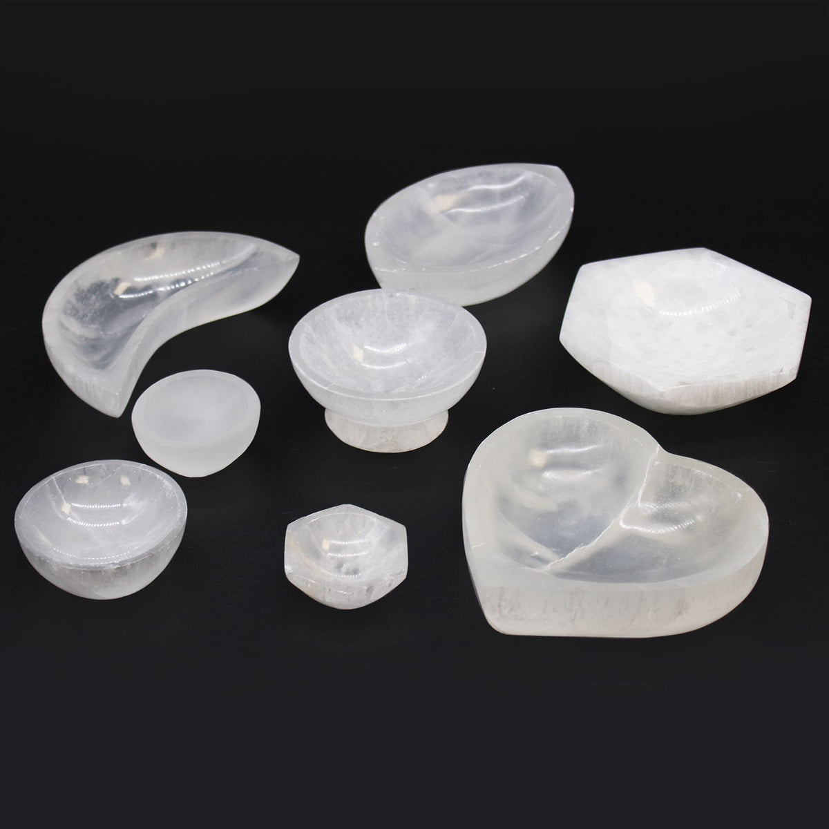 Selenite Moon Bowl - 15cm – view 4