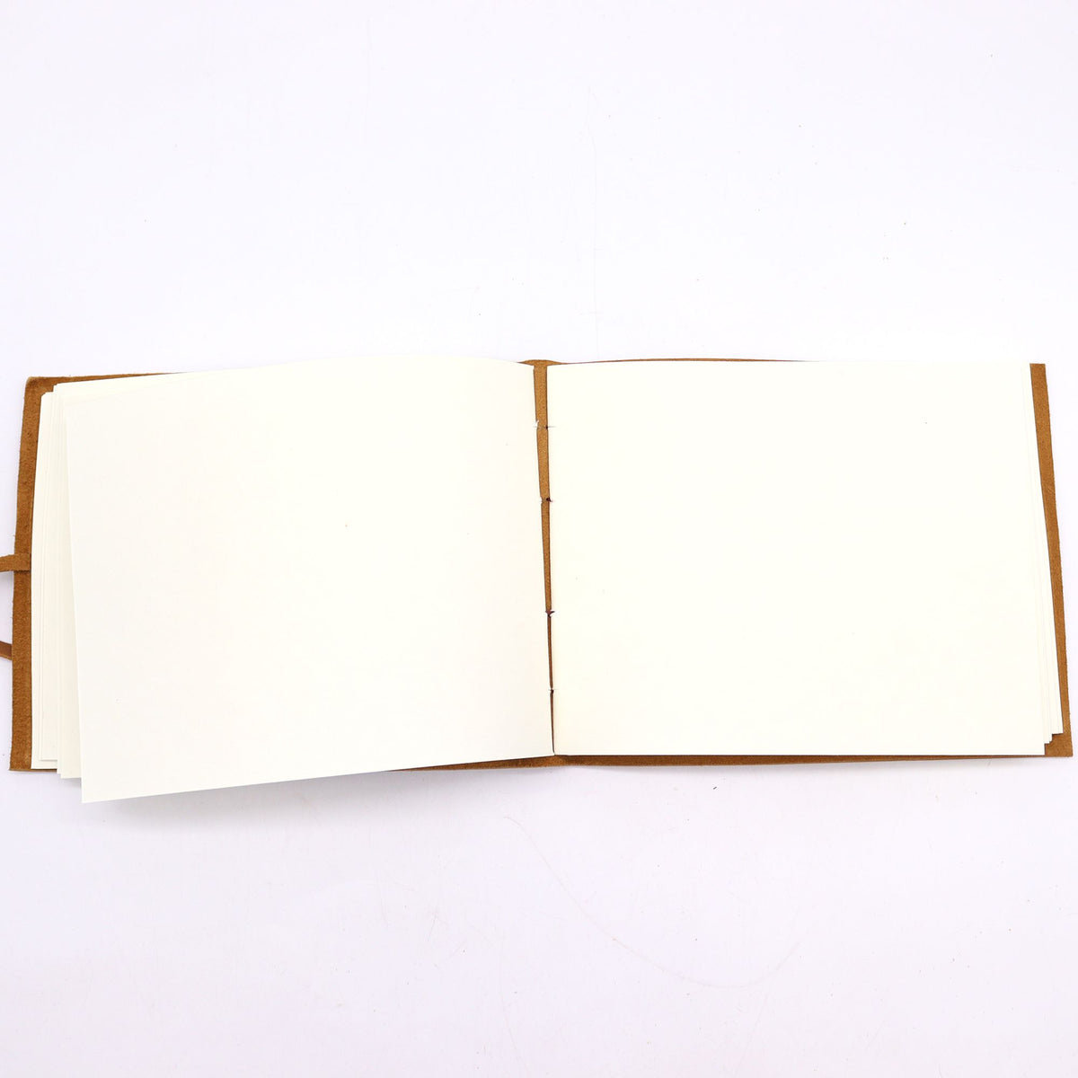Leather Sketchbook, Golden Tree, 144 Pages – 18x23 cm – view 3