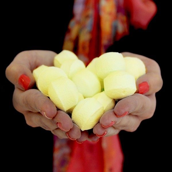 Chill Pills Bath Bombs - Pina Colada, 1.3kg Box – view 3