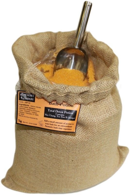 May Chang, Tea Tree & Juniper Potion, 7kg Sack – view 3