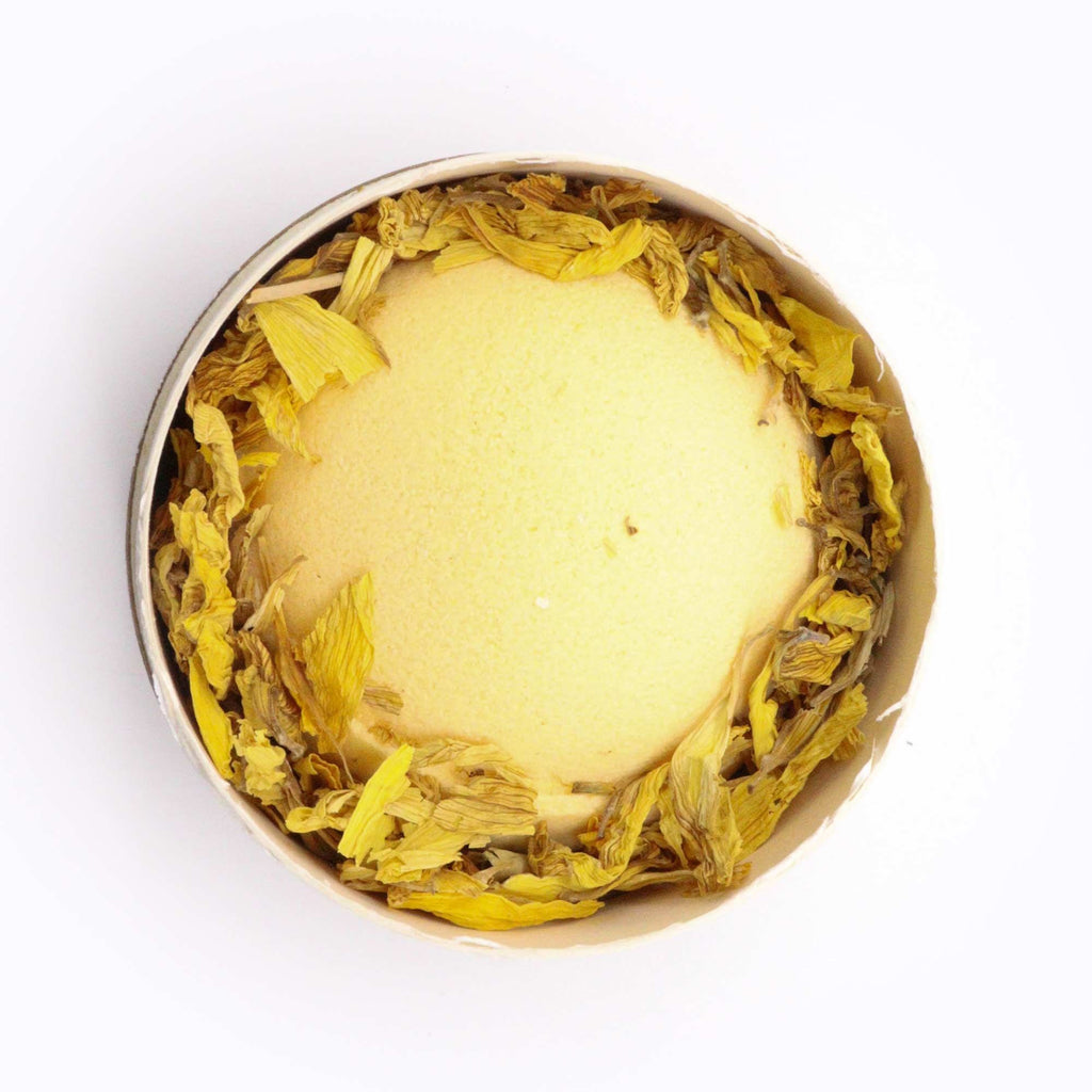 Sunflower Serenity Bath Bomb & Salt Gift Set – view 3