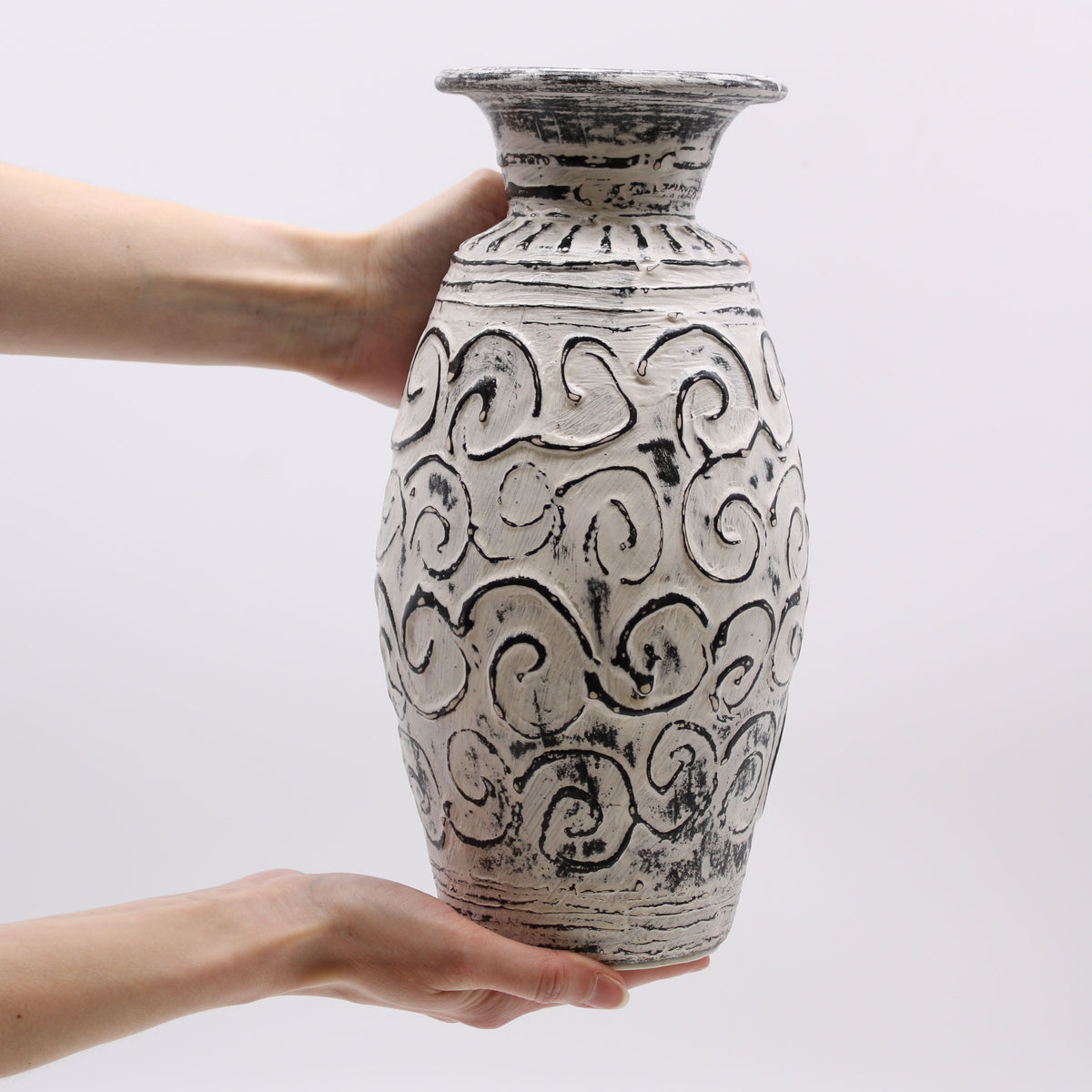 Swirls Shaped Vase - Cream – view 4