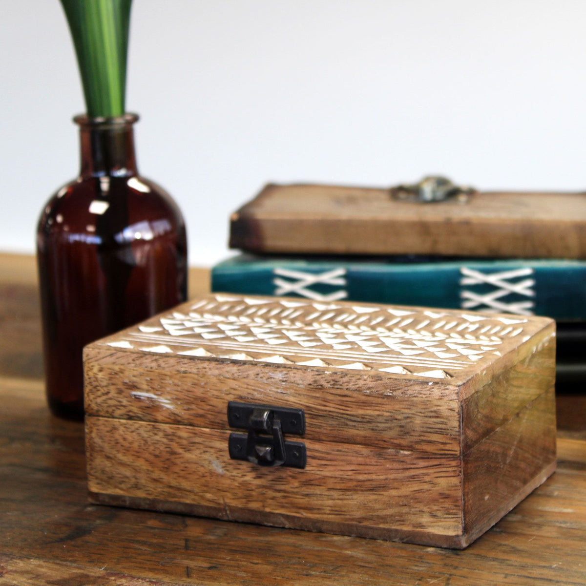 White Wash Mango Wood Box, Slavic Design, 15x10cm – view 5