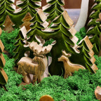 Two Deer in the Forest Wooden Decoration - 18 x 23 cm – view 2