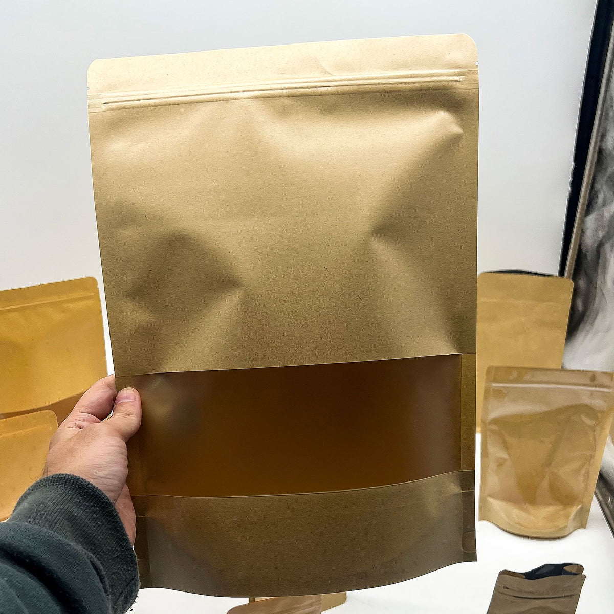 Kraft Window Bags 25x35 cm, Pack of 10 – view 4