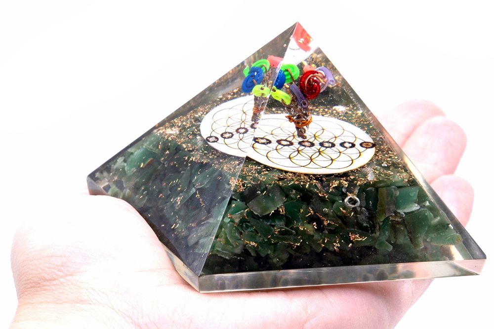 Orgonite Pyramid - Green Aventurine and Flower of Life - 70mm
