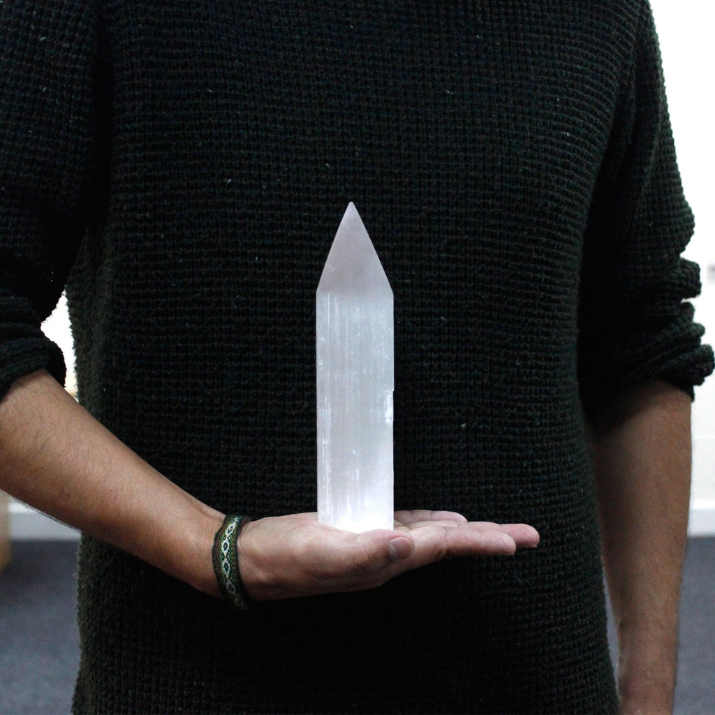 Selenite Pencil Point Tower - 20 cm – view 2