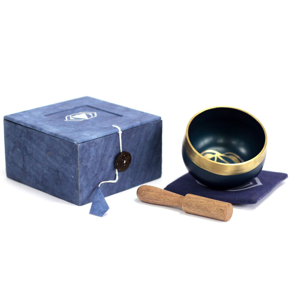 Third Eye Chakra Singing Bowl - Indigo Brass – view 3
