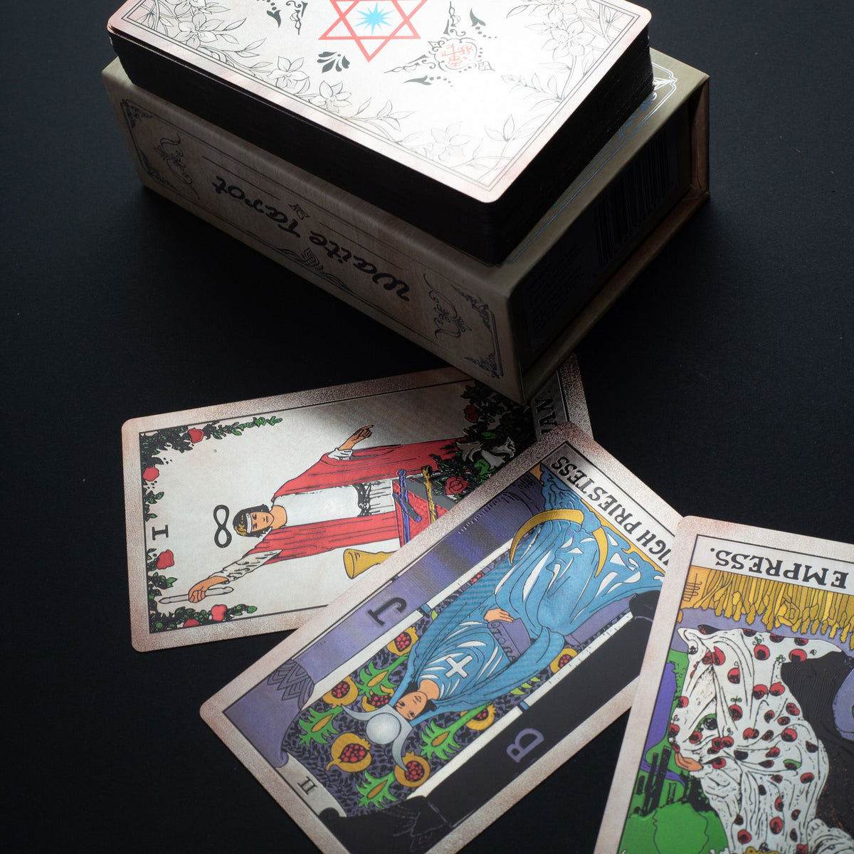 Silver Foil Rider-Waite Tarot Card Set – view 2