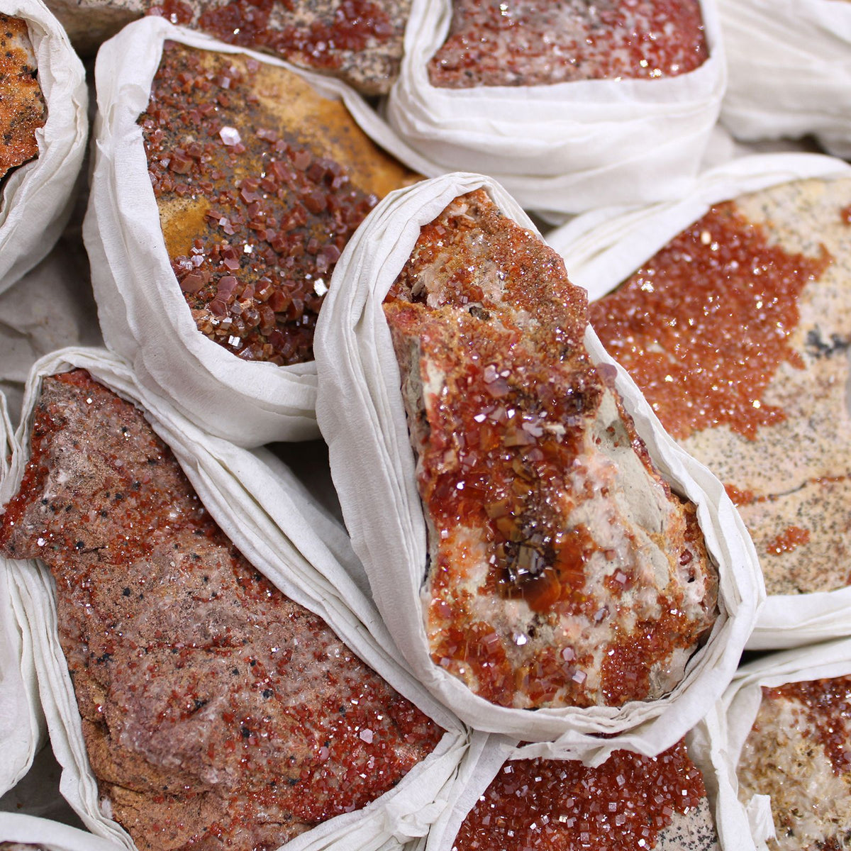 Vanadinite Mineral Specimen Tray, Approx 20 Pieces – view 2
