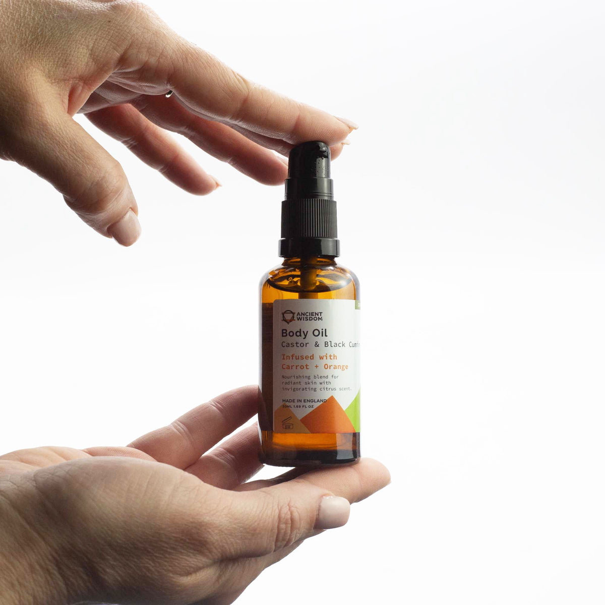 Organic Body Oil 50ml - Carrot & Orange – view 4