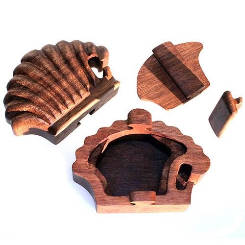 Sea Shell Balinese Puzzle Box – Saman Wood, 7.5 cm