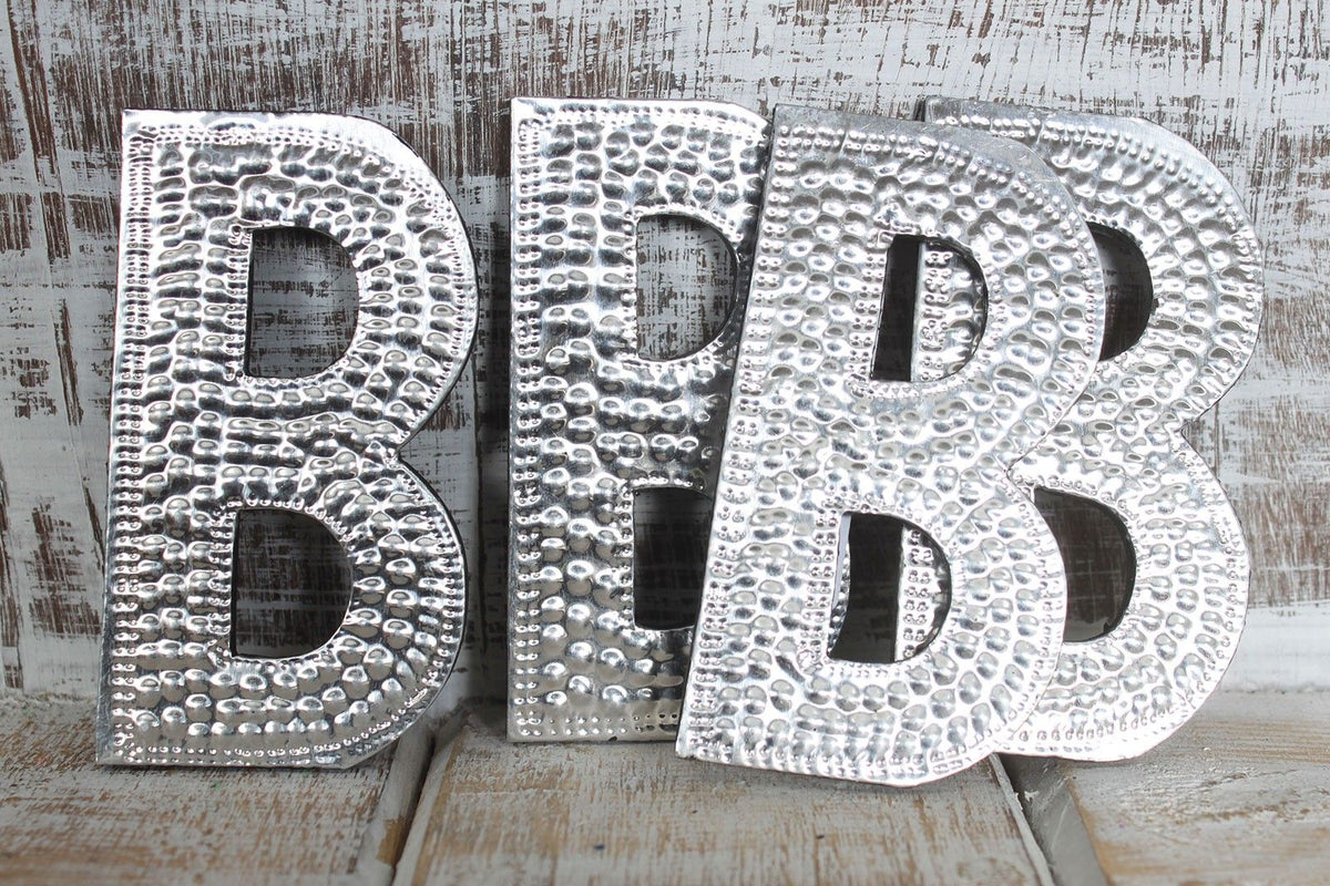 Small Decorative Letter B – 9 cm