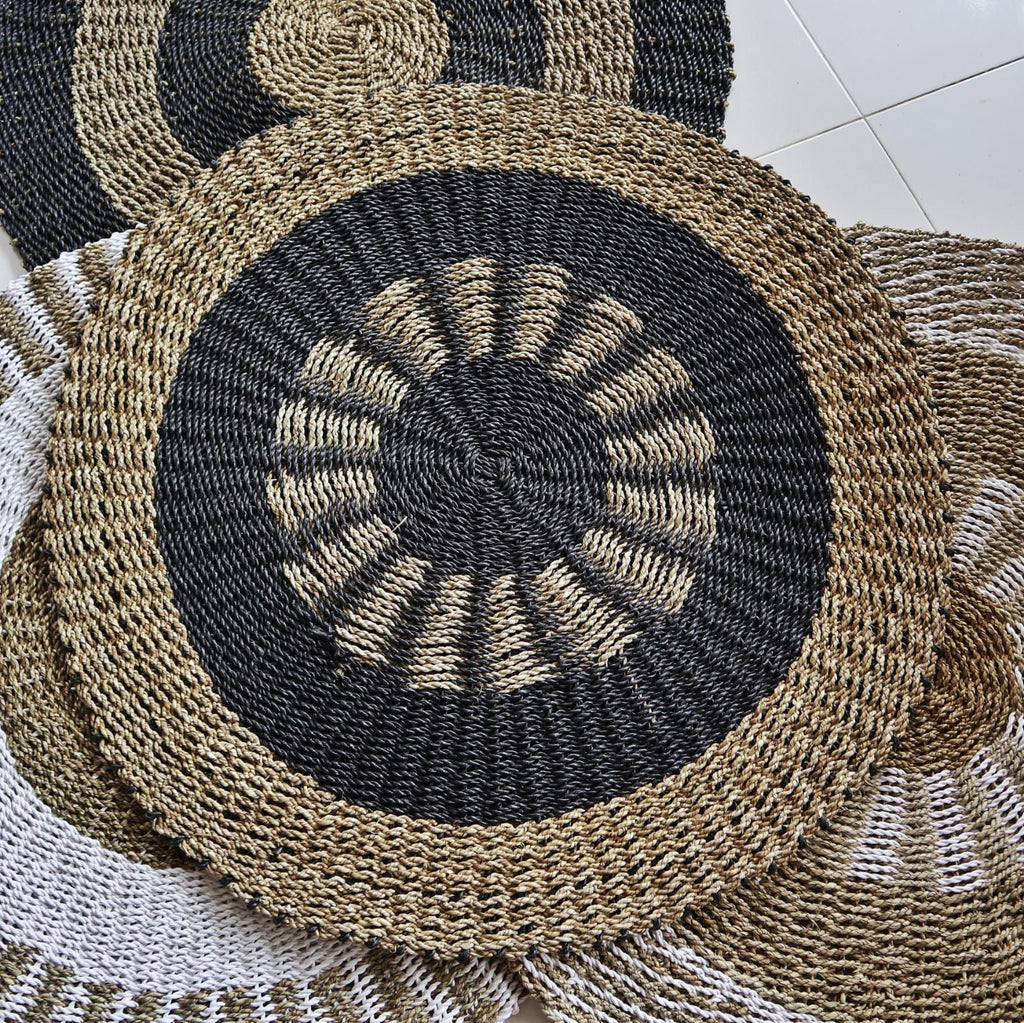 Round Seagrass Rug - Black & Tan Inner Sun - 1m – view 3