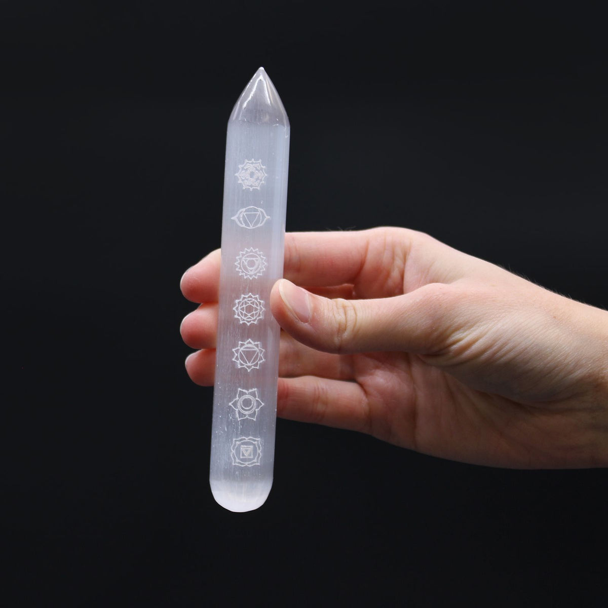 Selenite Wand 14-16 cm - Seven Chakra, Pointed One End – view 2