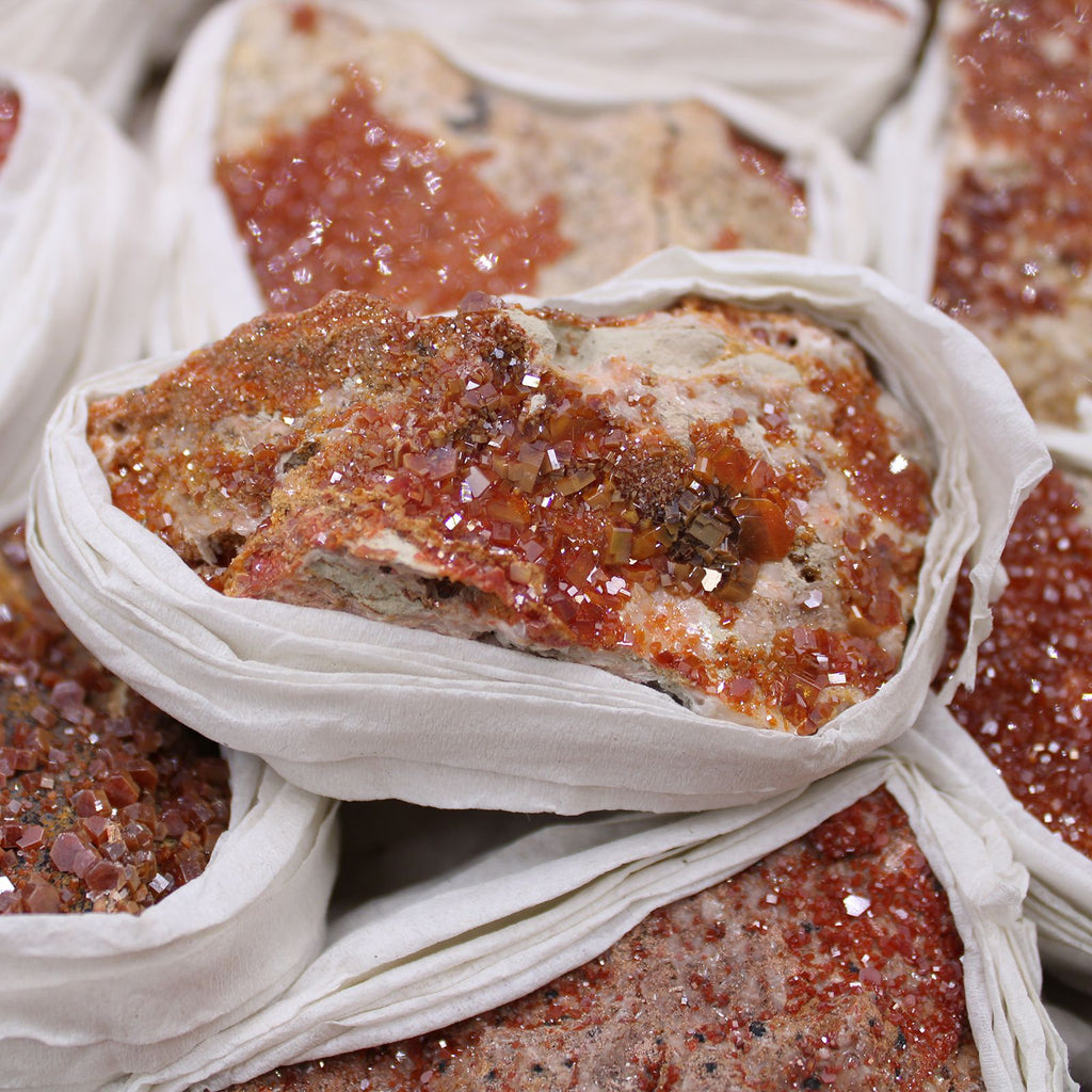 Vanadinite Mineral Specimen Tray, Approx 20 Pieces – view 3