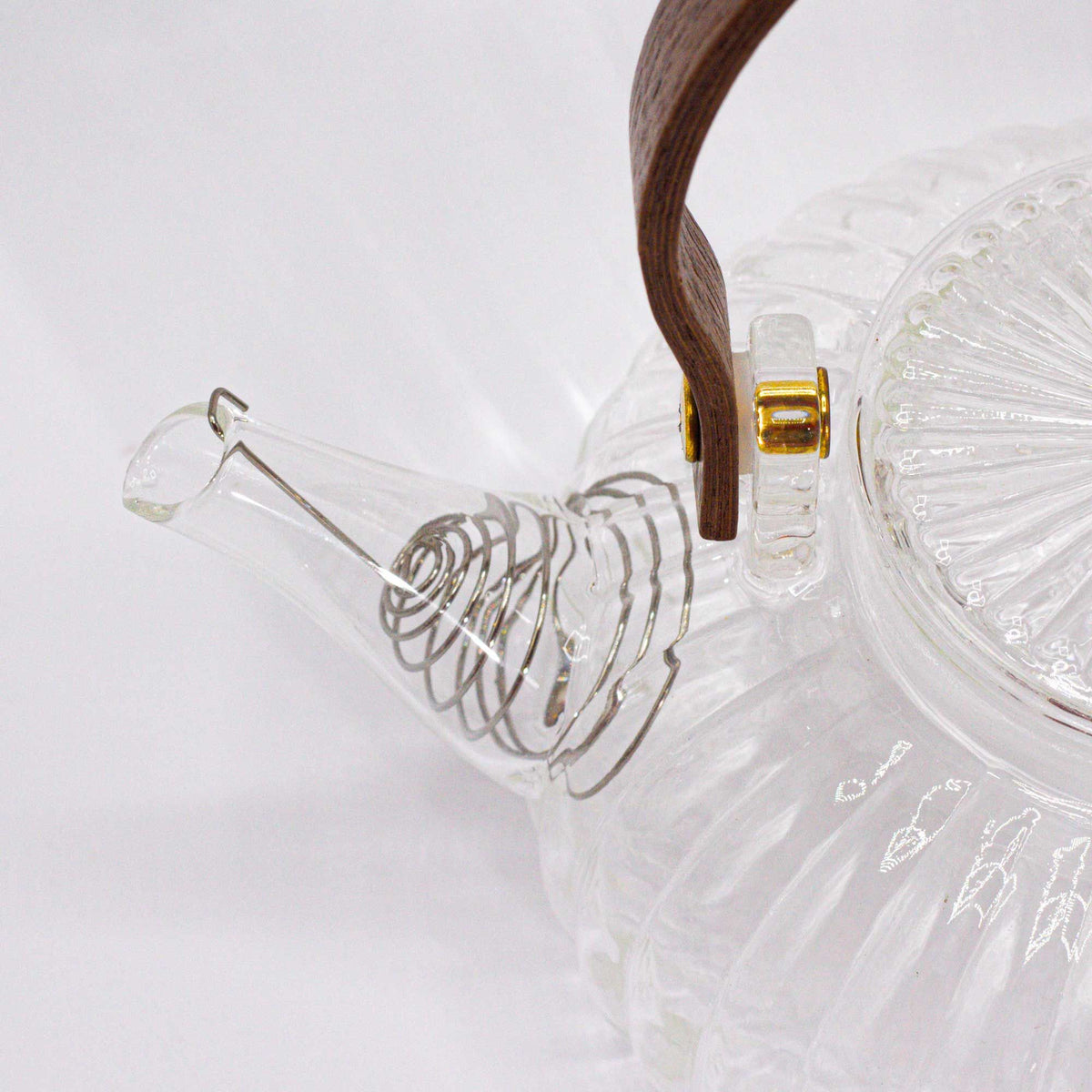 Clear Ribbed Glass Infuser Teapot - 850ml – view 2