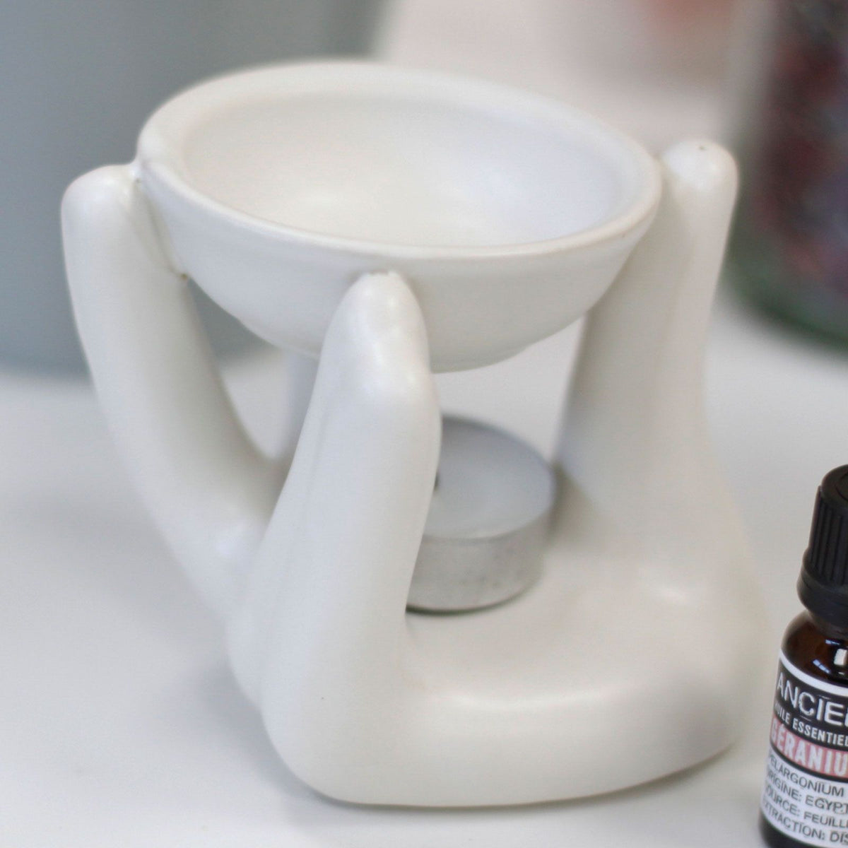 Helping Hand Ceramic Oil Burner in White