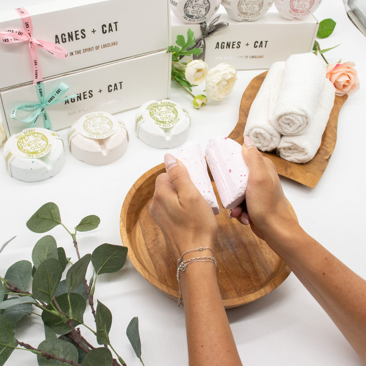 Agnes + Cat Secret Garden Bath Fizzer Gift Set – view 5