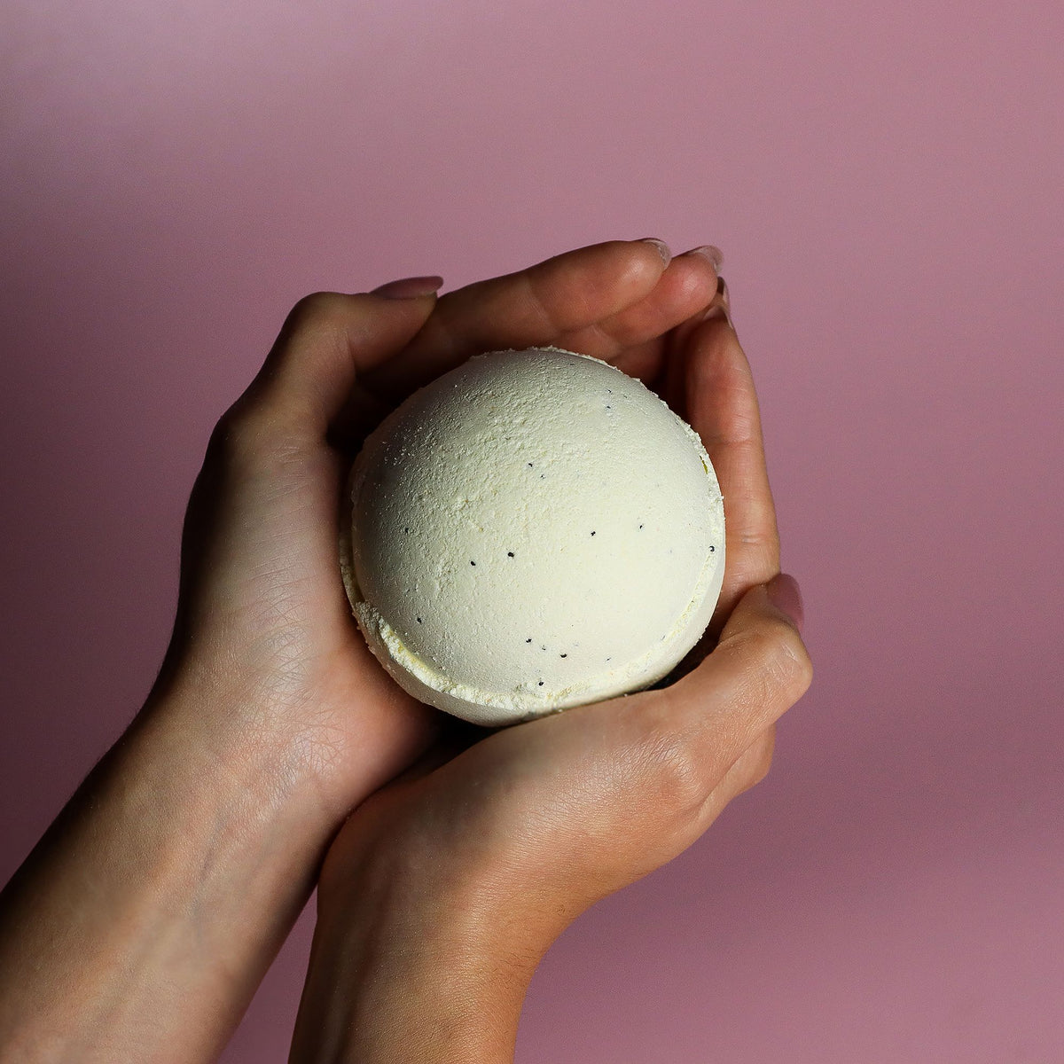 Set of 3 Simply Vanilla Bath Bombs – view 2