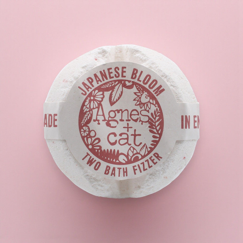 Agnes + Cat Bath Fizzer - Japanese Bloom – view 2