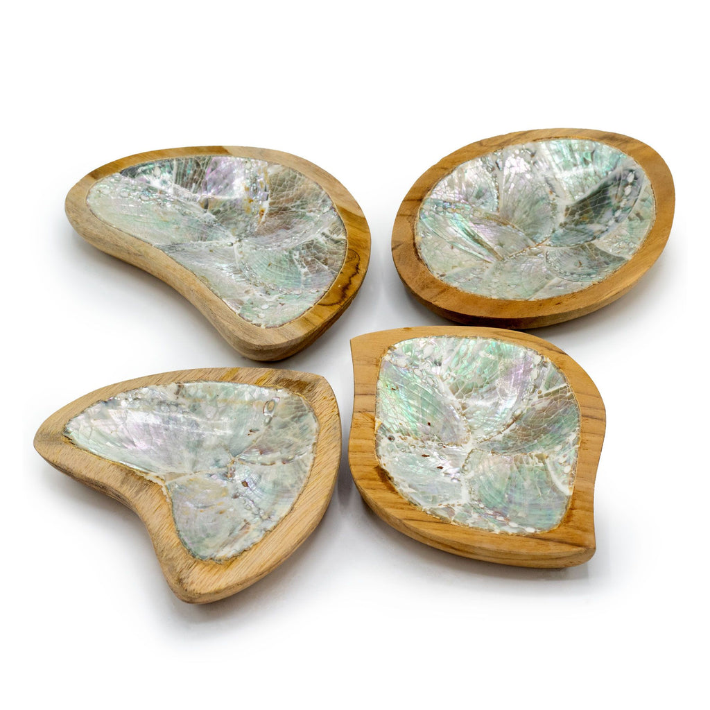 Set of 4 Mini Teak Bowls with Shell Decor – view 4