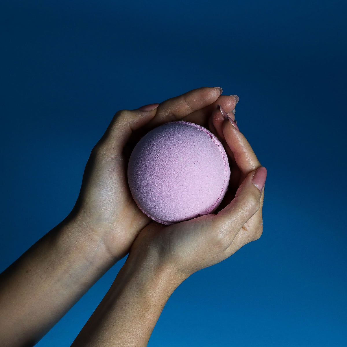 Set of 3 Very Berry Bath Bombs – view 2