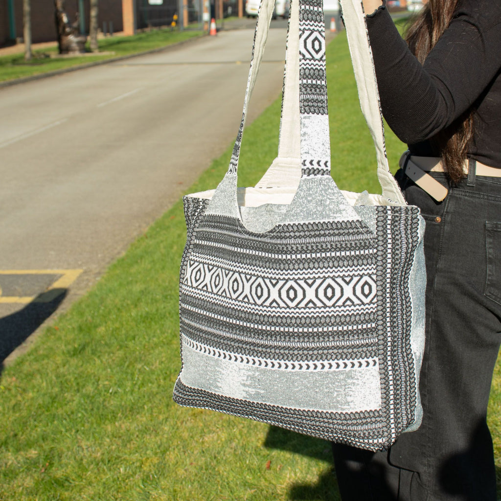 Urban Caravan Monochrome Jacquard Tote Bag 35x35cm – view 8