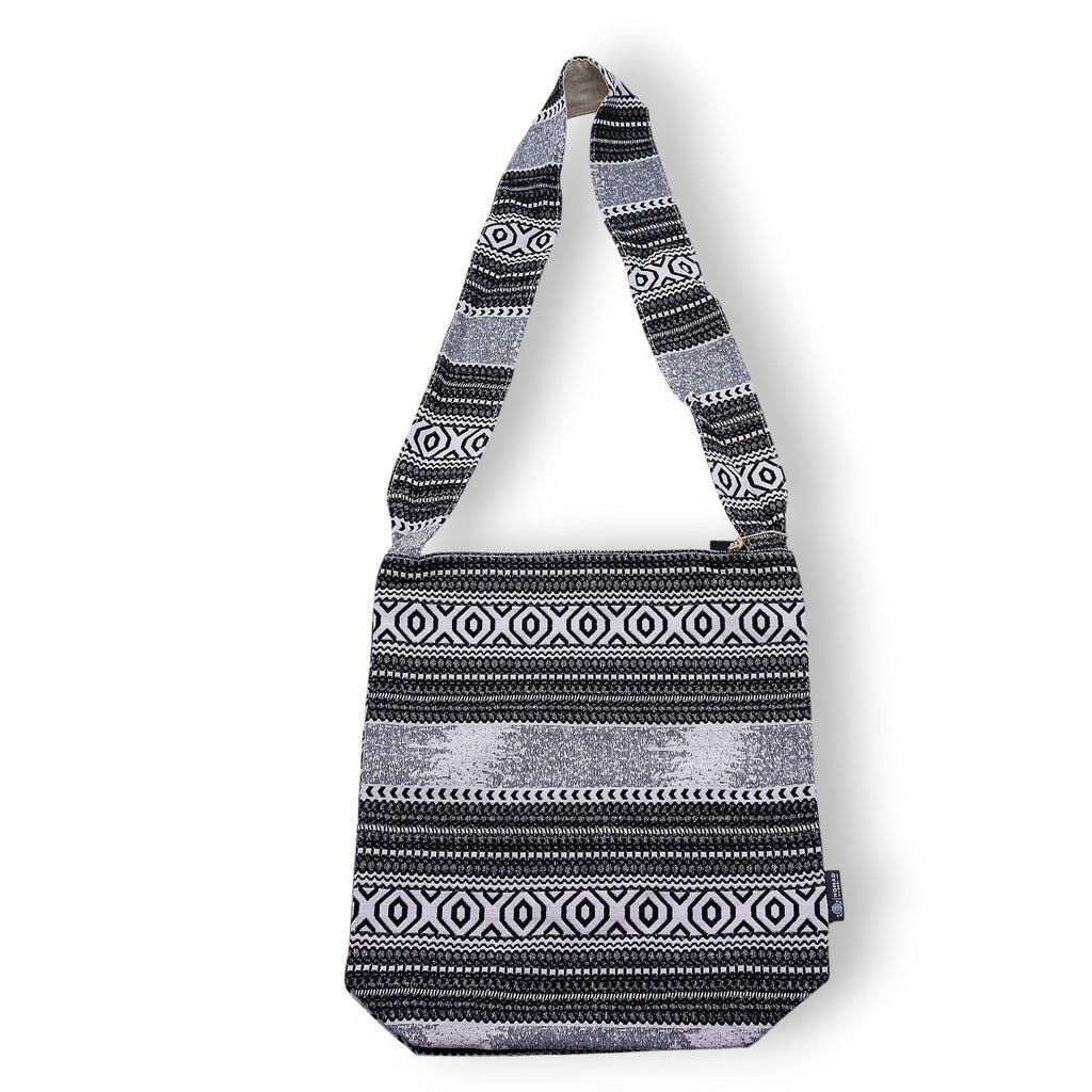 Urban Caravan Monochrome Jacquard Carryall Bag 40x35cm – view 2