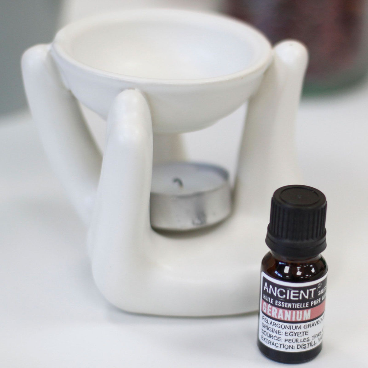 Helping Hand Ceramic Oil Burner in White – view 3