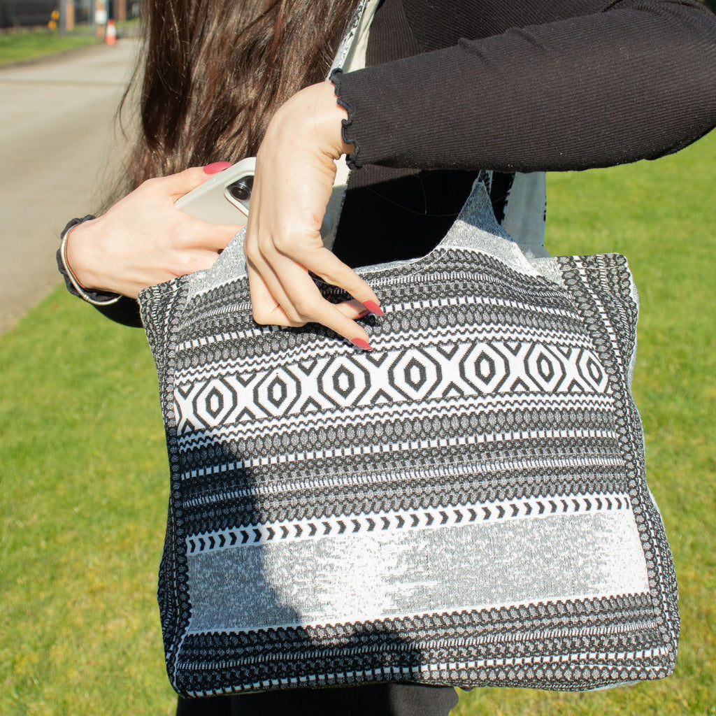 Urban Caravan Monochrome Jacquard Tote Bag 35x35cm – view 5