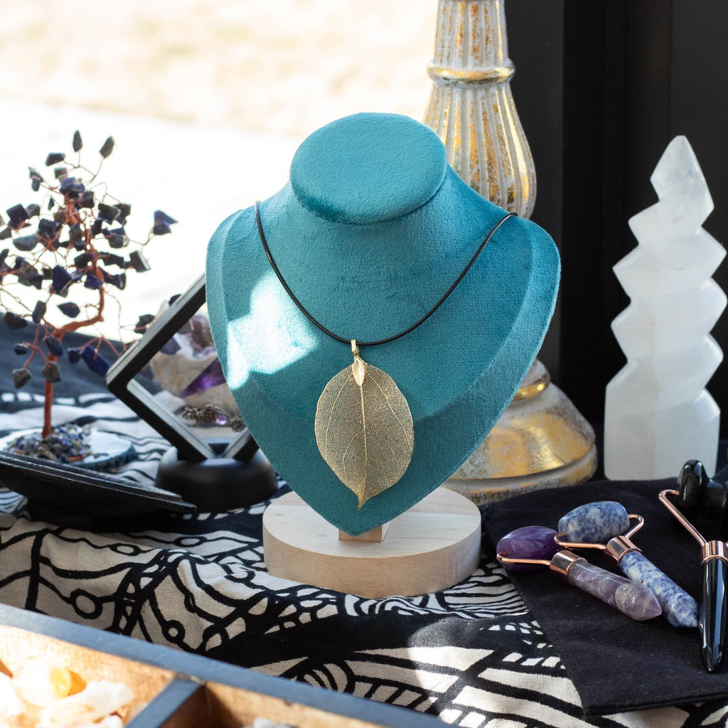 Medium Velvet Necklace Display, 18x14cm – view 4