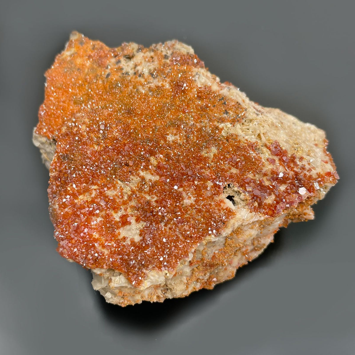 Vanadinite Mineral Specimen Tray, Approx 20 Pieces – view 8