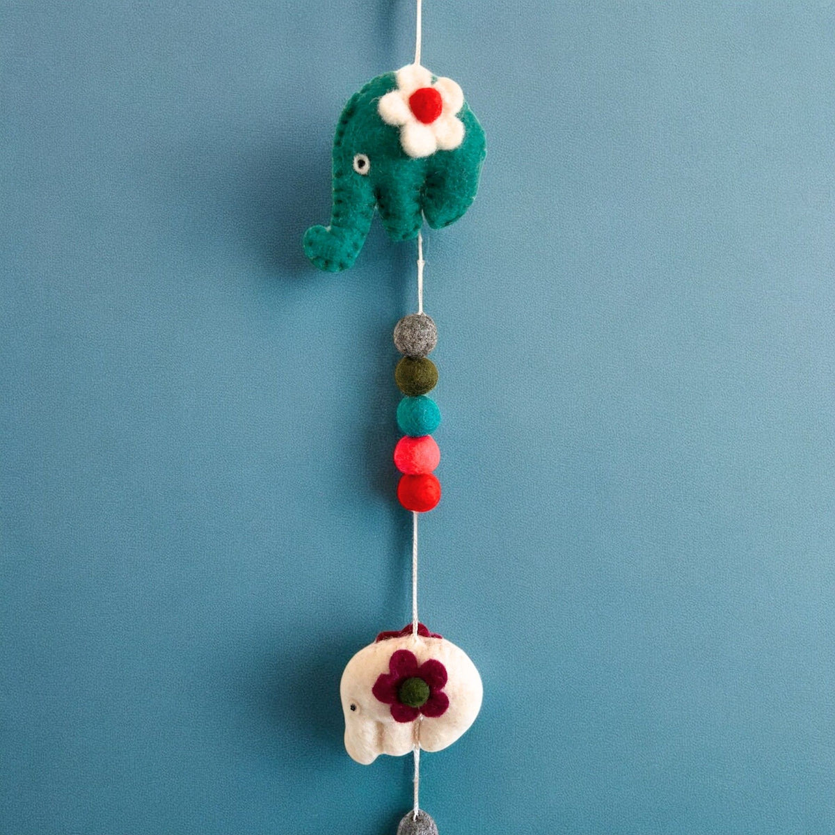 Felt Wall Hanging 110cm - Elephants, Random Colours