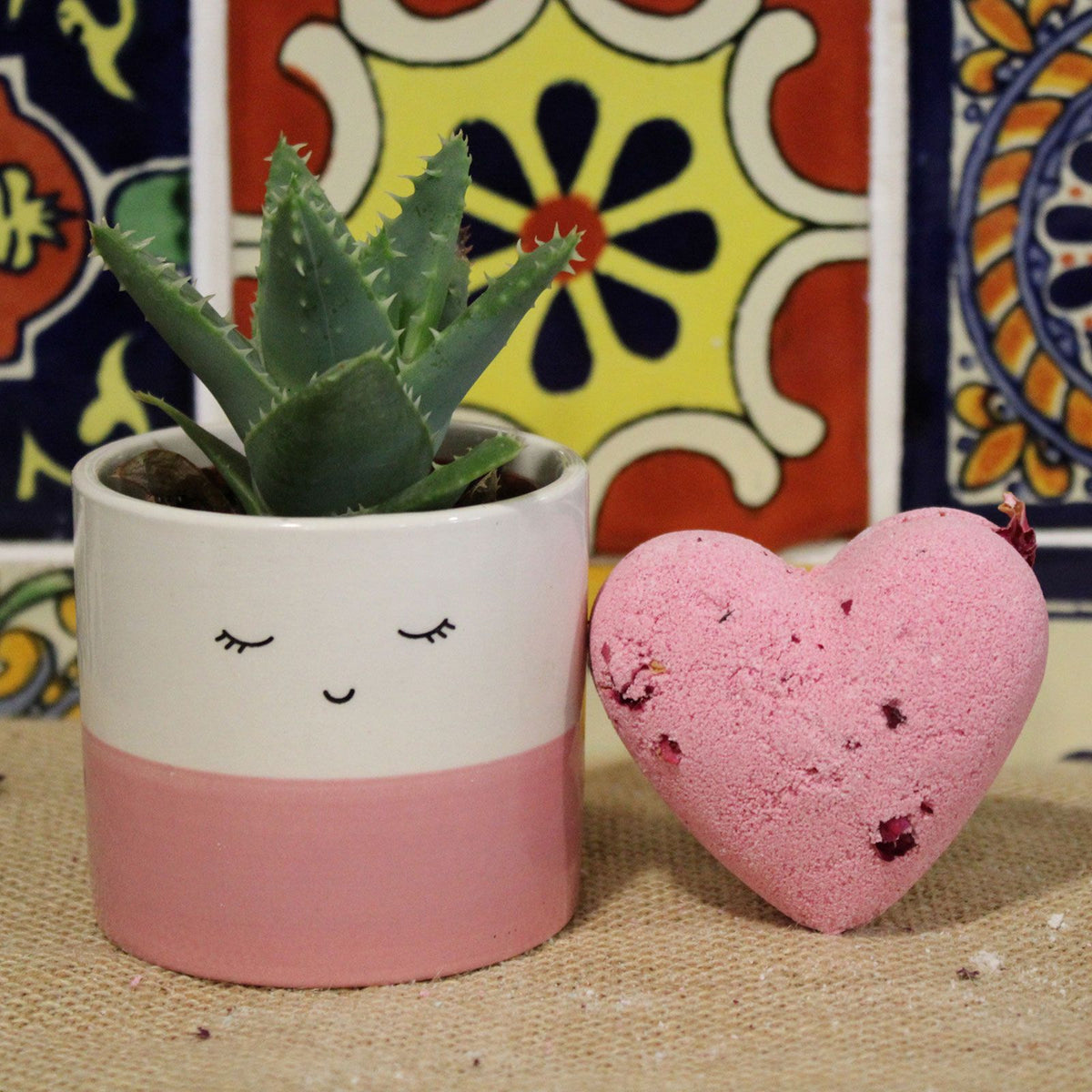 Love Heart Bath Bomb 70g - Ylang & Rose – view 7
