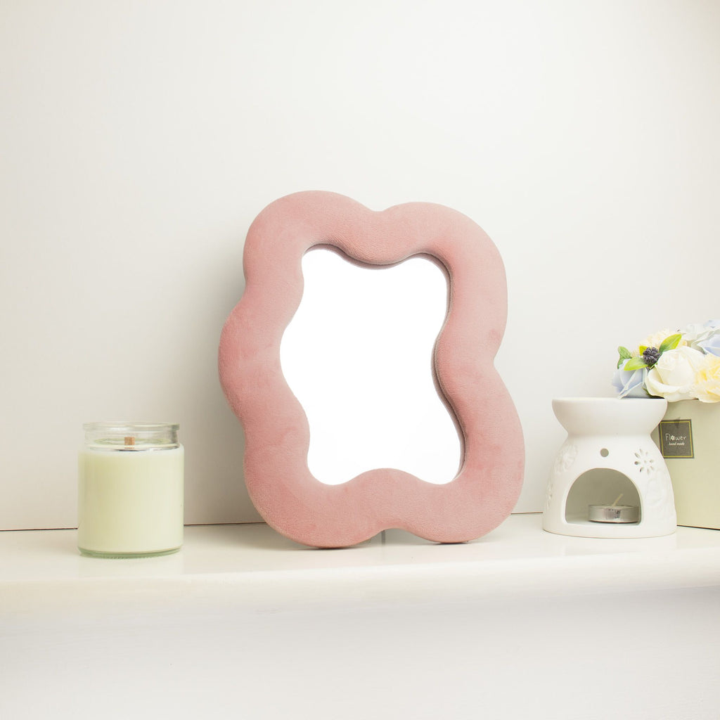 Squiggly Square Pebble Mirror - Rose Blush - 22.5 x 27 cm – view 3