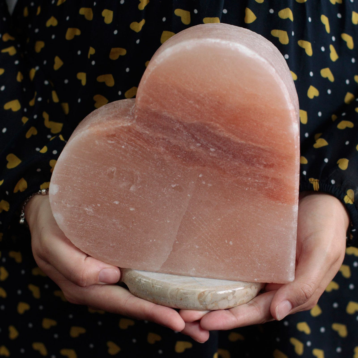 Heart Shaped Himalayan Salt Lamp – view 4