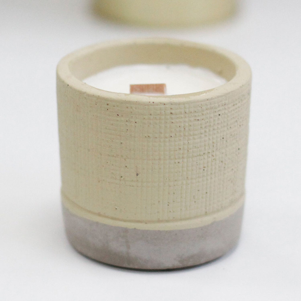 Concrete Wooden Wick Candle - Grey - Coffee in the Club – view 2