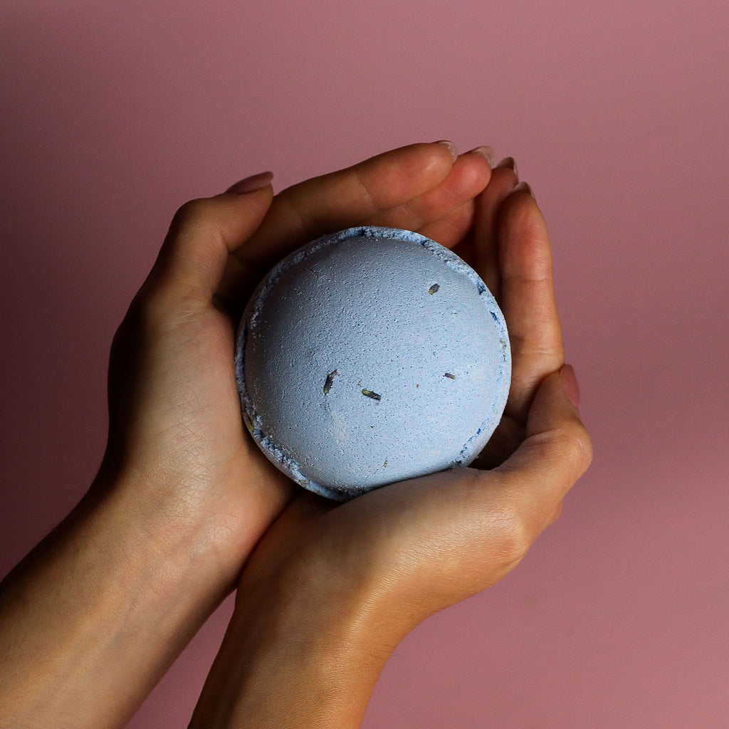 Set of 3 Lavender & Seeds Bath Bombs – view 3