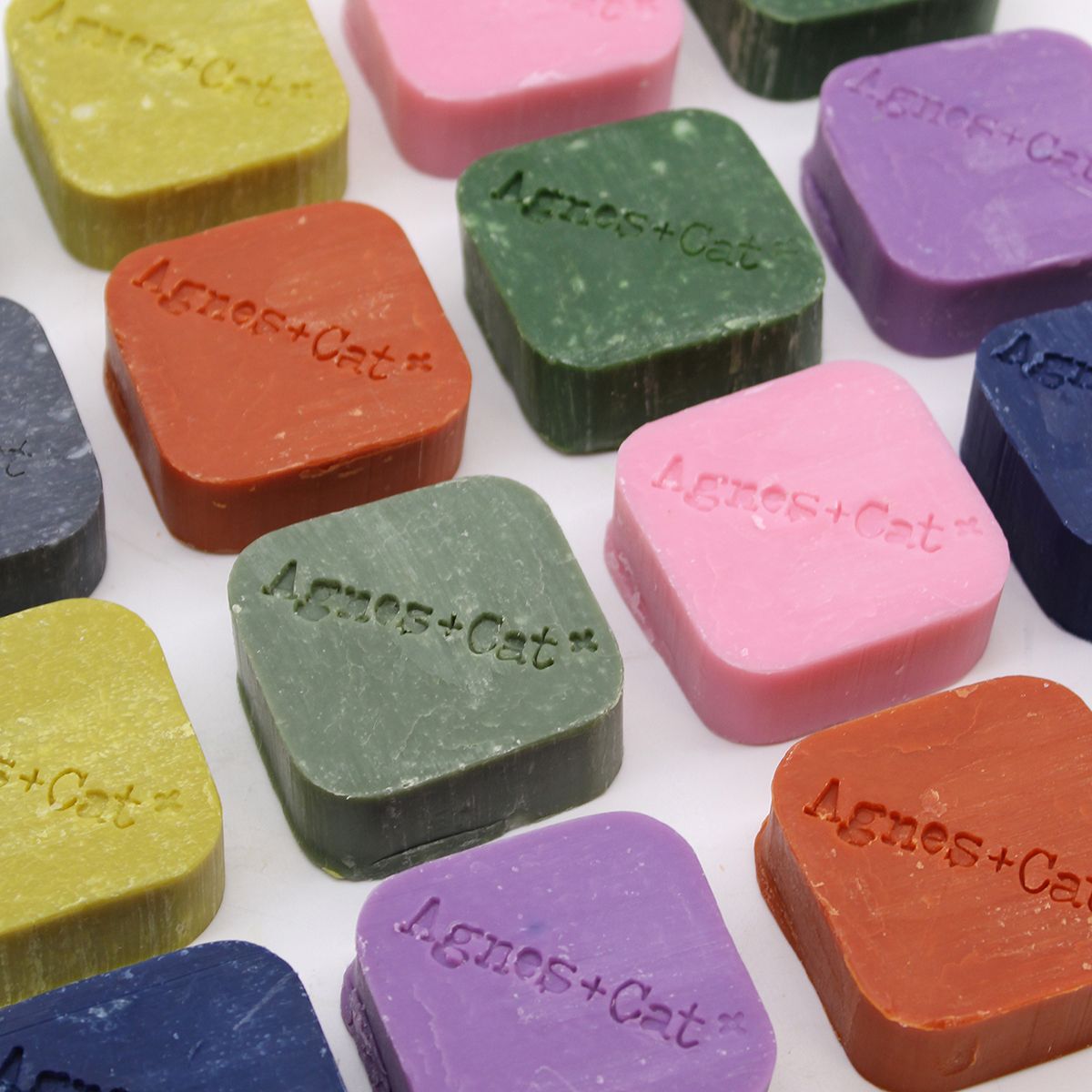 Agnes + Cat Sea Salt & Moss Solid Shampoo – view 2
