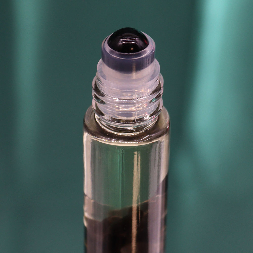 Hop Hare Gemstone Roll-On - The Knight – view 2