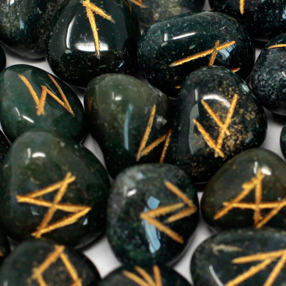 Bloodstone Rune Set in Cotton Pouch