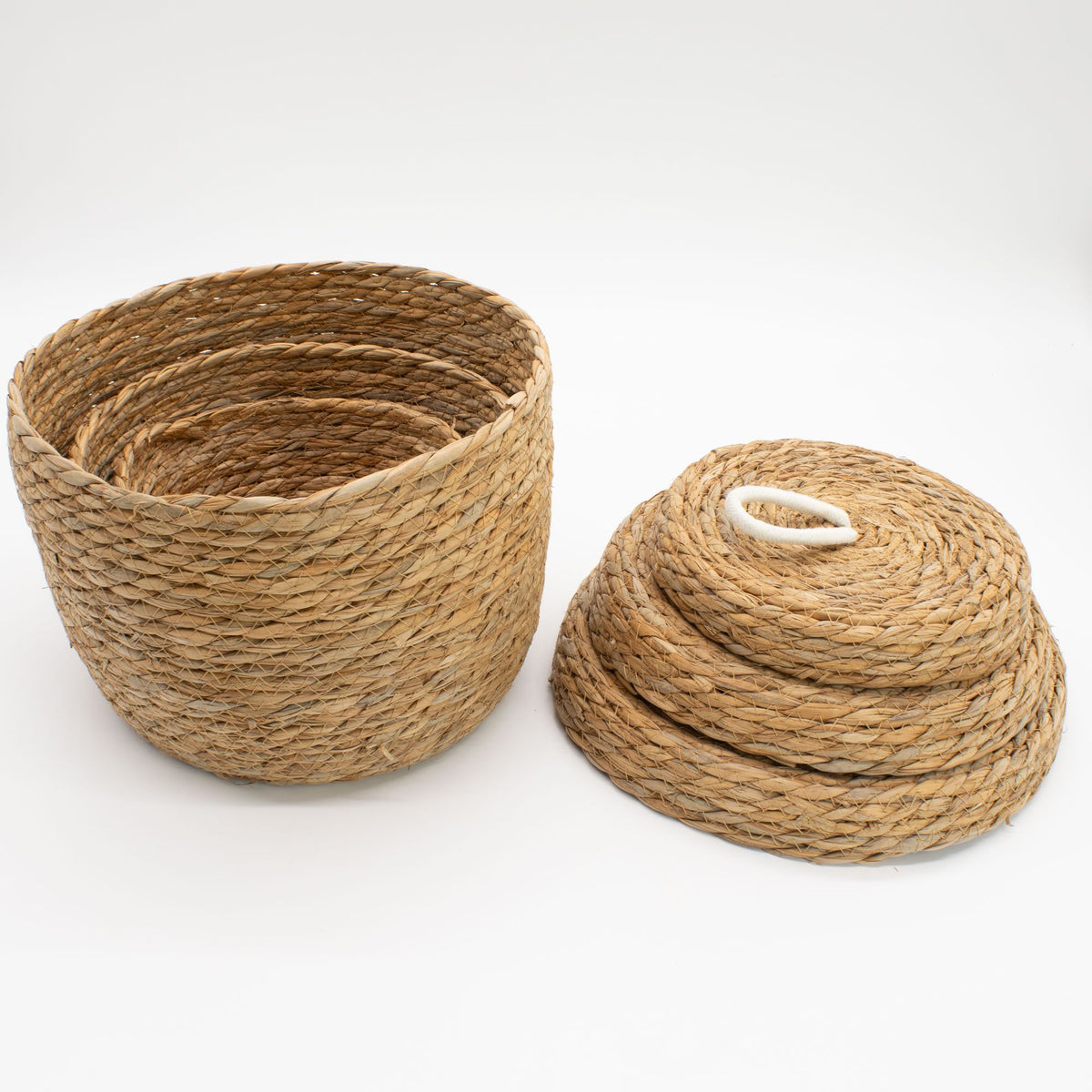 Seagrass Round Baskets with Lids, Set of 3 – view 2
