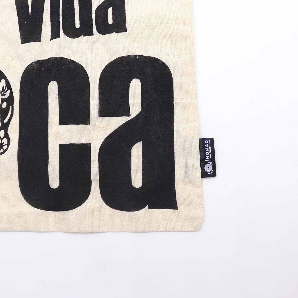Nomad Sari Tote Bag - Mi Vida Loca Skull Print - Natural Cotton – view 3